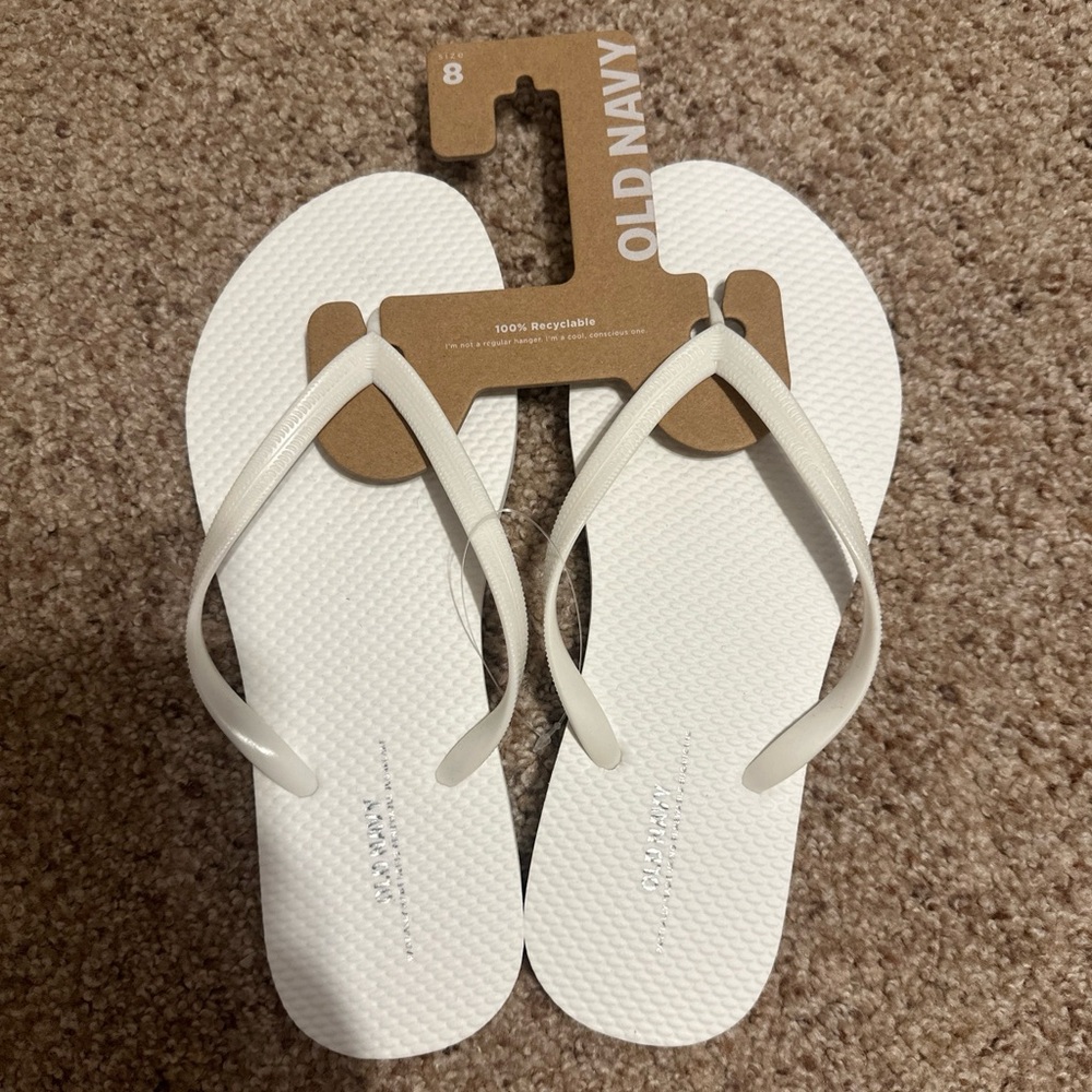 Old Navy White Flip Flops Various sizes 5/6,7,8 NWT